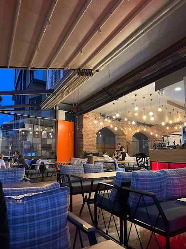 BOSS LOUNGE HOOKAH'da Yeni Eğlence Dönemi: GameTable