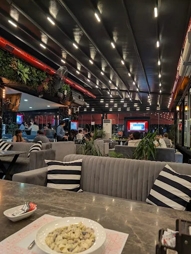 VEGAS CAFE'de Eğlencenin Yeni Adı: GameTable