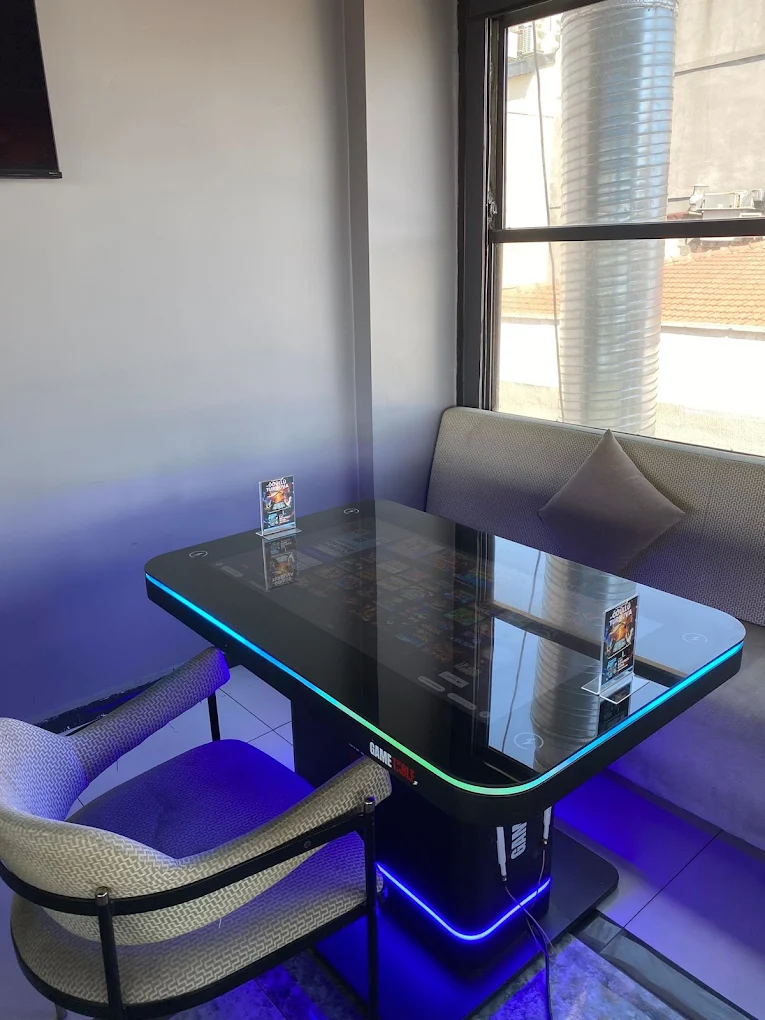 Mir Terrace Cafe'de Artık GameTable Var!